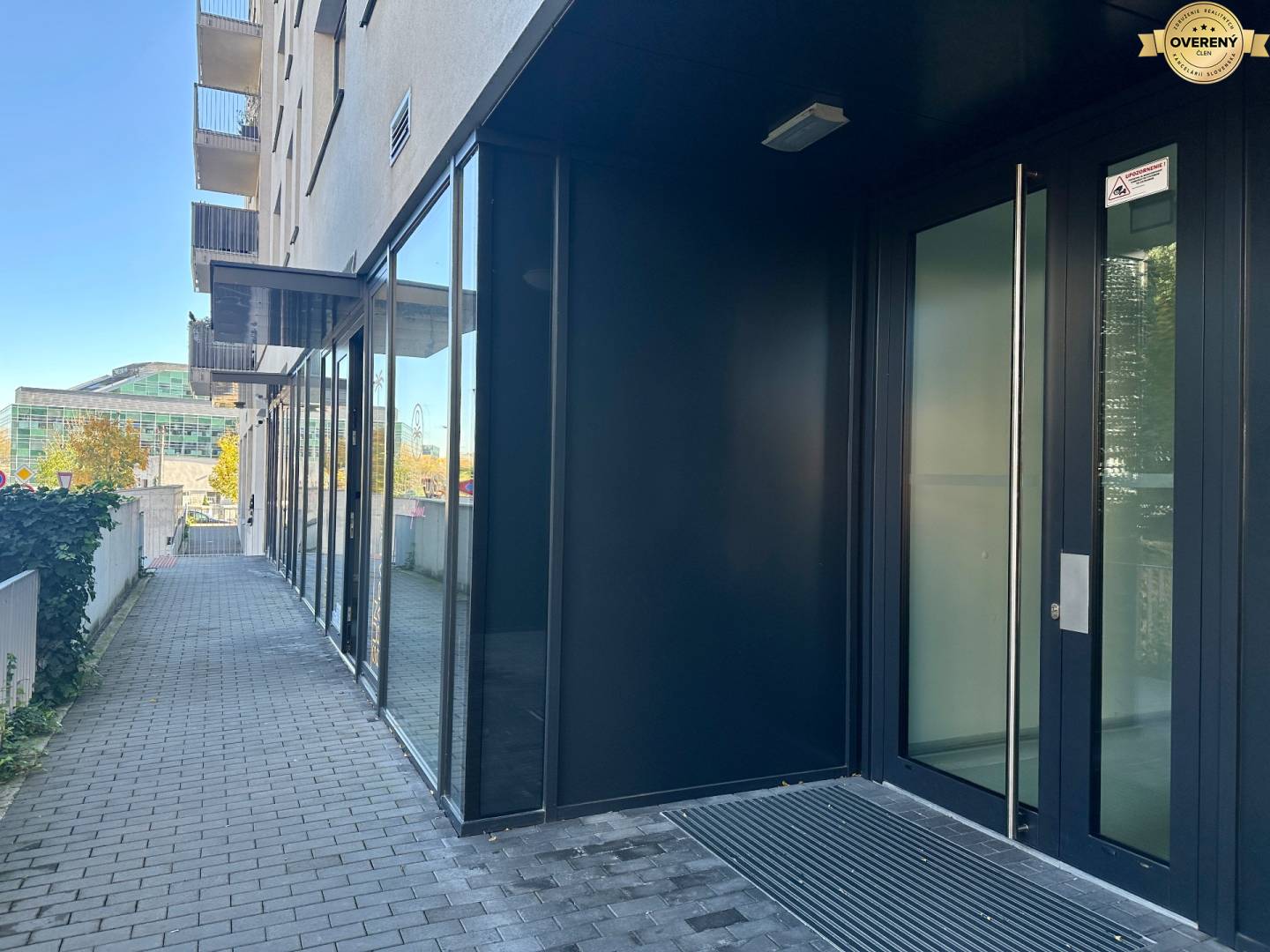 Jarabinky_obchodnypriestor_Bratislava_Nivy_nehnutelnosti_prenajom_ViNireal