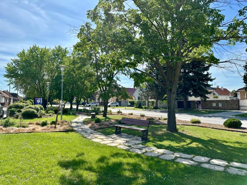 Nehnutelnosti_Kalinkovo_OkresSenec_ViNireal_Reality_Pozemok