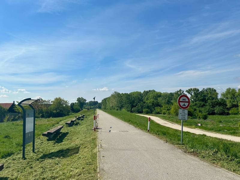 Nehnutelnosti_Kalinkovo_OkresSenec_ViNireal_Reality_Pozemok