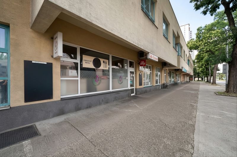 predaj_nebytovy_priestor_bratislava_ruzinov_bistro_restauracia_reality_nehnutelnosti_vinireal-6.jpg